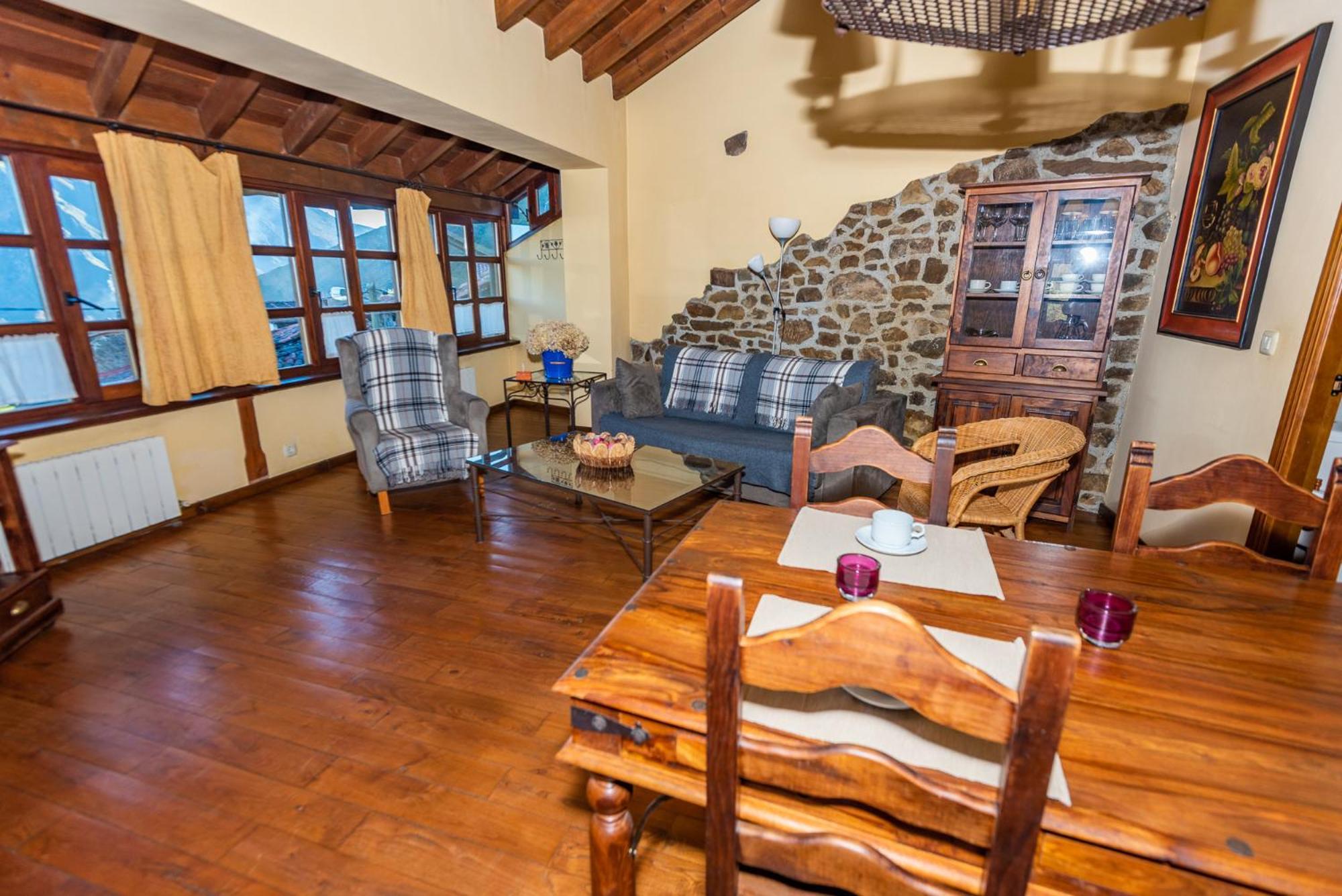 Maison d'hôtes Casa De Ligueria à Rozapanera Extérieur photo